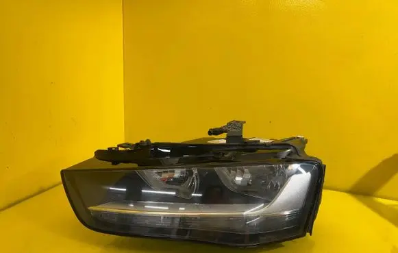 Audi A4 S4 B8 8K Headlight/headlamp 8K0941003