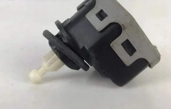 Skoda Fabia Mk1 (6Y) Headlight level adjustment motor 6Y0941295