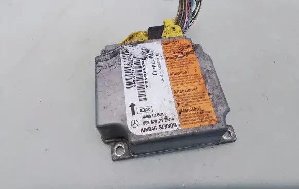 Mercedes-Benz E W210 Airbag control unit/module 0028202126