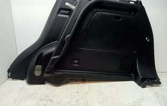 Chevrolet Trax Trunk/boot side trim panel 95190815