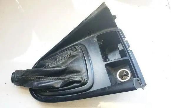 Hyundai Matrix Gear shifter surround trim plastic 8465117000