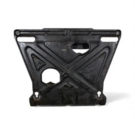Jeep Grand Cherokee (WK) Engine splash shield/under tray
