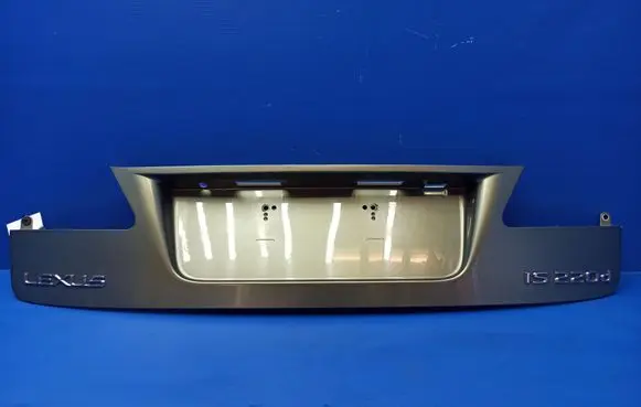Lexus IS 220D-250-350 Tailgate trim 7680153030 060620181 060626143