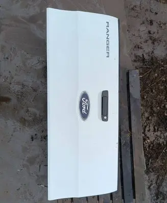 Ford Ranger Pickup box rear panel tailgate 