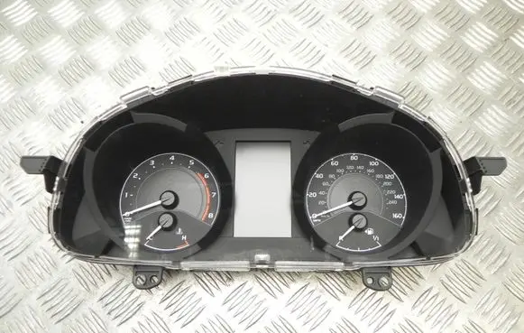 Toyota Auris E180 Speedometer (instrument cluster) 83800F2F42 B1429