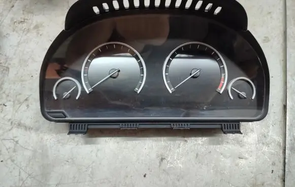 BMW 5 GT F07 Speedometer (instrument cluster) 9232951