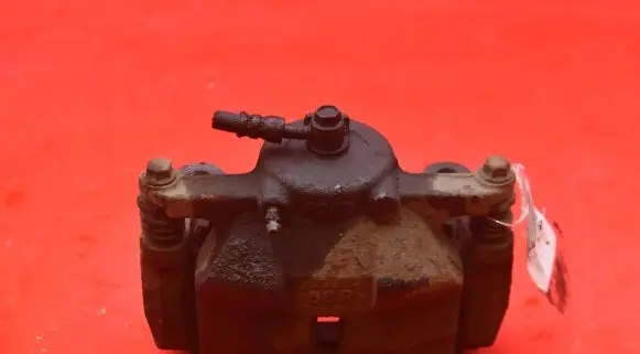 Nissan Qashqai Front brake caliper