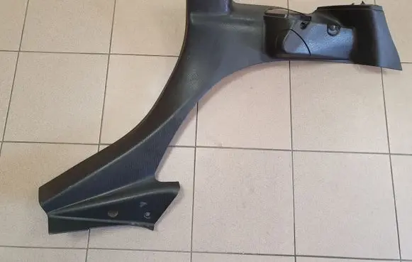 Trunk/boot side trim panel