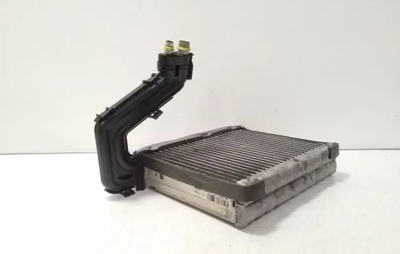 Air conditioning (A/C) radiator (interior)