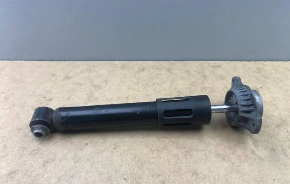 BMW 5 F10 F11 Rear shock absorber/damper 33526797771 6797771 2105251