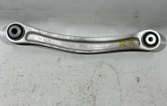 Porsche Cayenne (92A) Rear control arm 7L0505376A 95533105000