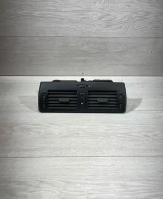 Dash center air vent grill