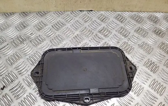 Skoda Octavia Mk2 (1Z) Other engine bay part 5P0941369