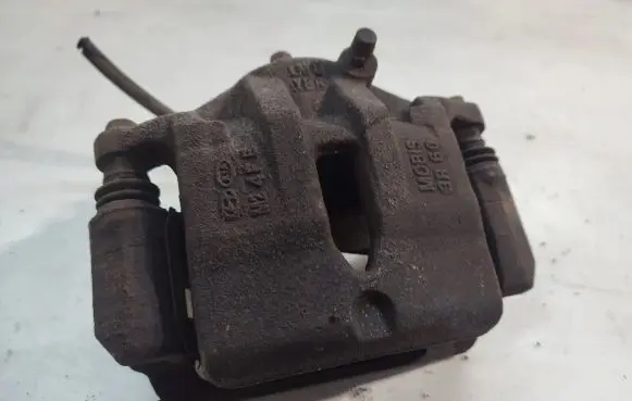 KIA Sportage Front brake caliper