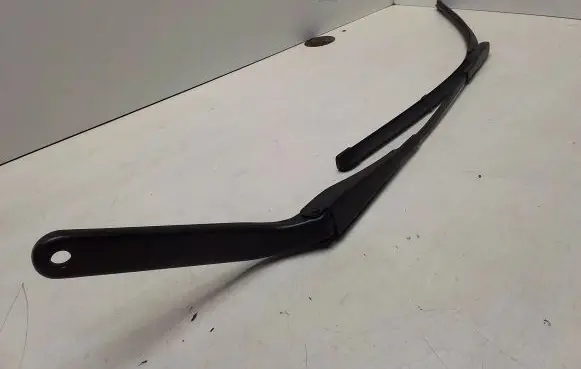 BMW X1 E84 Front wiper blade arm 2990028
