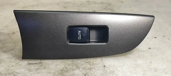 Lexus IS 220D-250-350 Electric window control switch 7427153050 8403053020