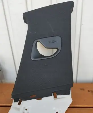 Peugeot 508 II (B) pillar trim (top) 9813423477