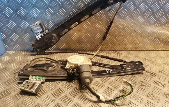 Mercedes-Benz E W211 Front door electric window regulator 2117200146