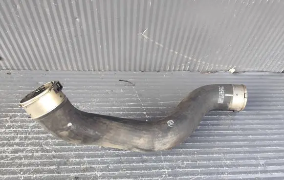 Mercedes-Benz CLA C117 X117 W117 Intercooler hose/pipe A2465281382