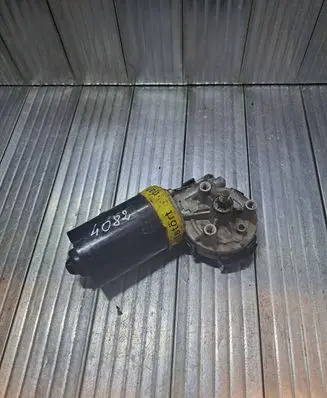 Audi A6 S6 C5 4B Wiper motor 0390241330