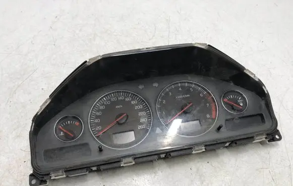 Speedometer (instrument cluster)
