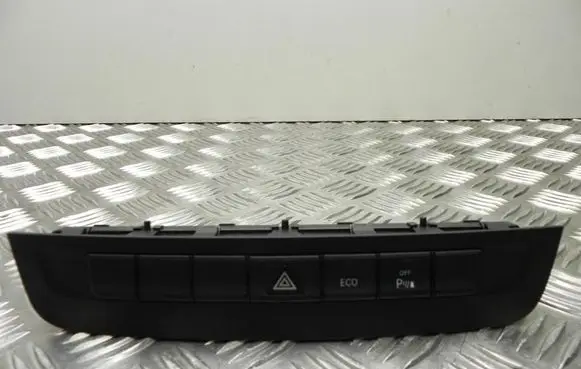 Mercedes-Benz CLA C117 X117 W117 Other switches/knobs/shifts A2469051501 I9136