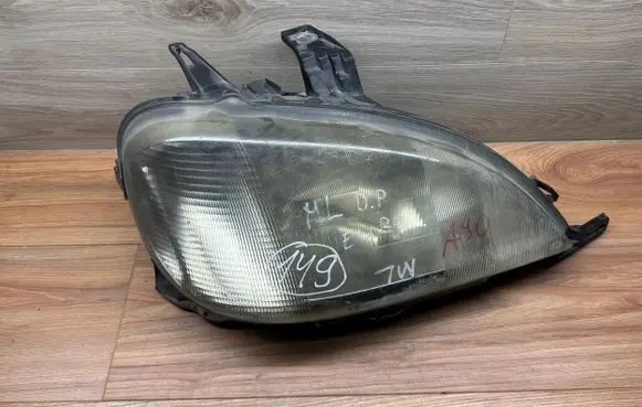 Mercedes-Benz ML W163 Headlight/headlamp 1638200049