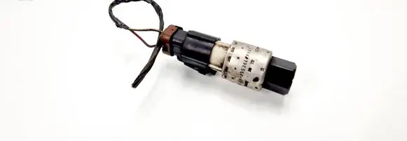 Ford Focus C-MAX Air conditioning (A/C) pressure sensor 95BW19E561AA