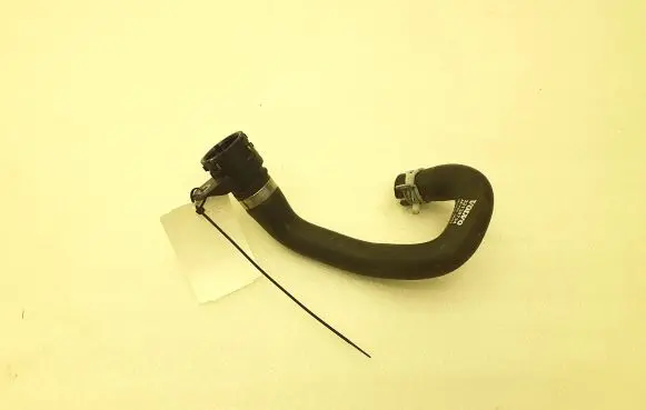 Volvo XC40 Engine coolant pipe/hose 32138734