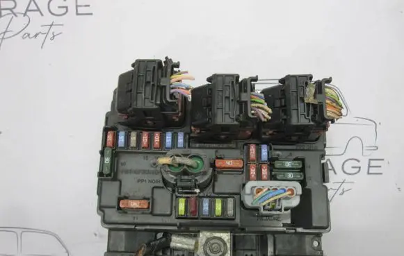 Citroen C3 BSM Control unit 9667199680