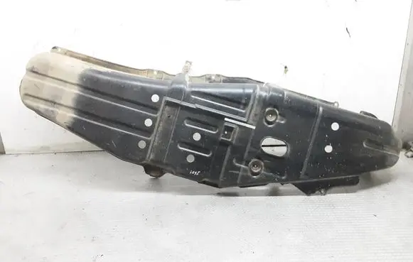 Mitsubishi Pajero Fuel tank bottom protection 