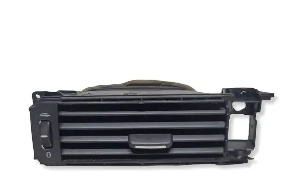 Volvo V70 Dashboard side air vent grill/cover trim 
