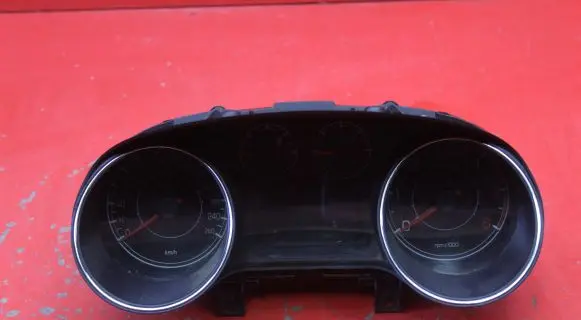Fiat Bravo Speedometer (instrument cluster) 51761172