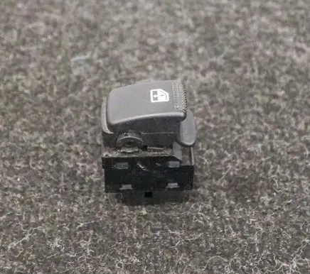 Hyundai Elantra Electric window control switch