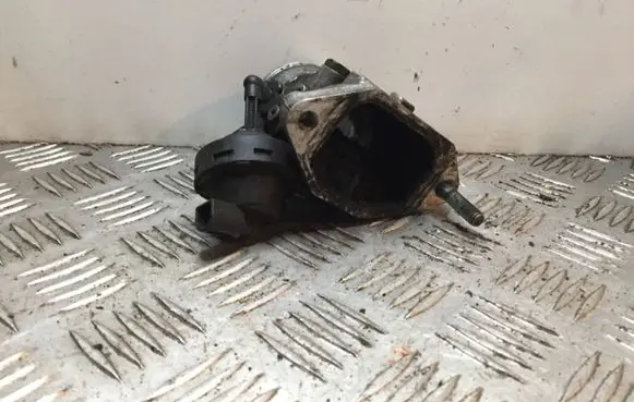 Audi A4 S4 B6 8E 8H Throttle valve 8E0145950C