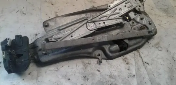 Renault Laguna I Sliding door window regulator with motor