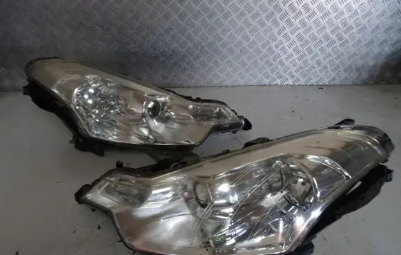Suzuki SX4 Headlight/headlamp