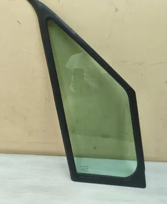 Mercedes-Benz Sprinter W906 Front vent window/glass (coupe) A9066711820