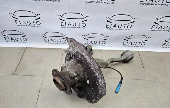 BMW 5 E60 E61 Front wheel hub spindle knuckle 6760954