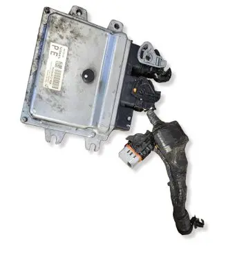 Nissan Note (E11) Engine control unit/module MEC93060