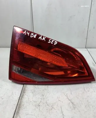 Audi A4 S4 B8 8K Tailgate rear/tail lights 8K5945093