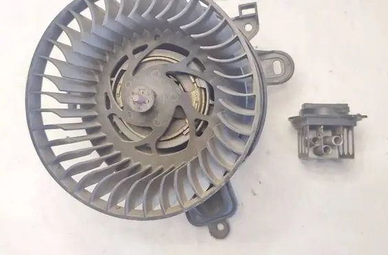 Heater fan/blower