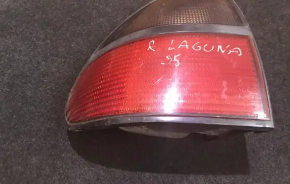 Renault Laguna I Rear/tail lights 7700820052