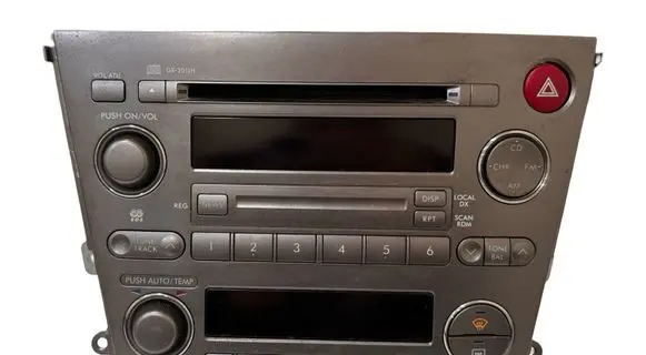 Subaru Legacy Radio/CD/DVD/GPS head unit 86201AG430 Y37110273 T7800414