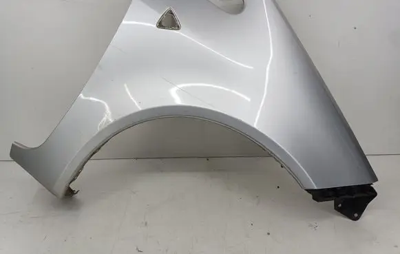 Mitsubishi Colt Fender