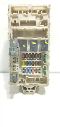 Mitsubishi Outlander Fuse box set MR587873 G8C222M3B