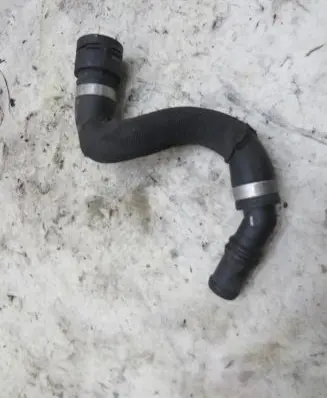 Audi A8 S8 D4 4H Engine coolant pipe/hose 4H0819334L