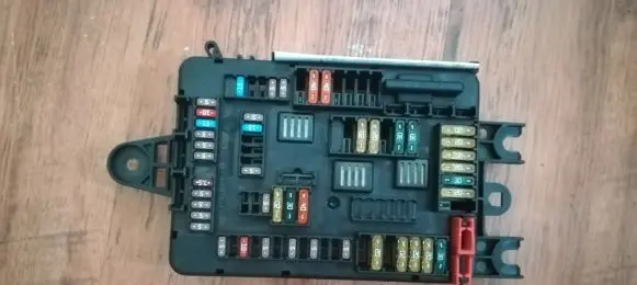 BMW 1 F20 F21 Fuse box set 9337880