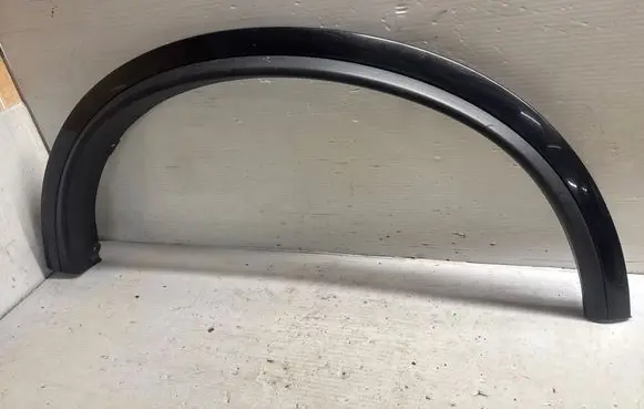 Volvo XC90 Front arch trim 30779578