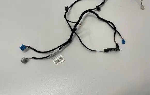 Mercedes-Benz GLA H247 Front door wiring loom A0009064405 A1775408609